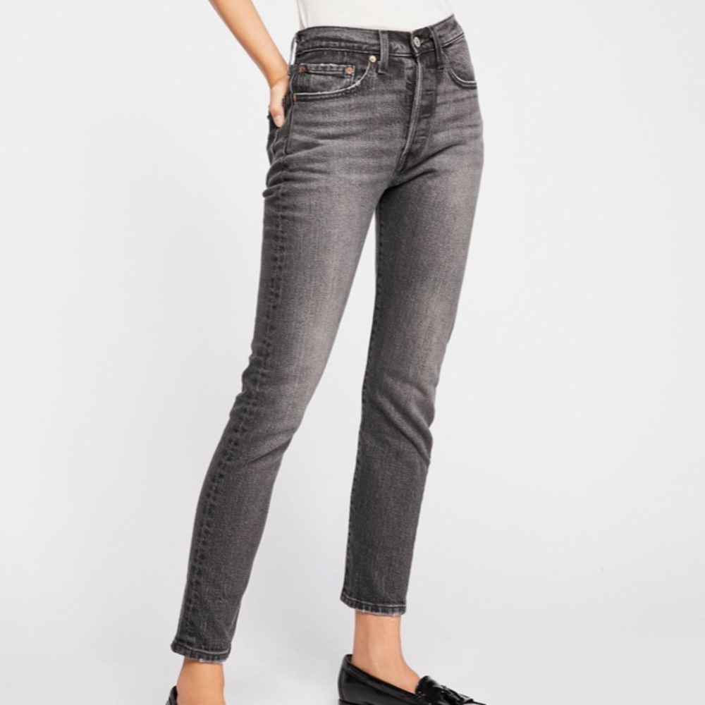 Levi’s high rise jeans